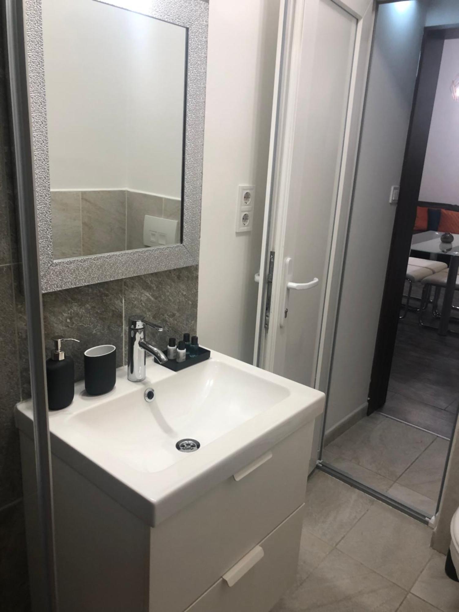 Dohany Apartment Deluxe Budapest Ngoại thất bức ảnh